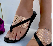 Load image into Gallery viewer, Ismini - Handmade Leather Sandal
